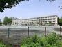 小学校　所沢市立若狭小学校（小学校）まで896m