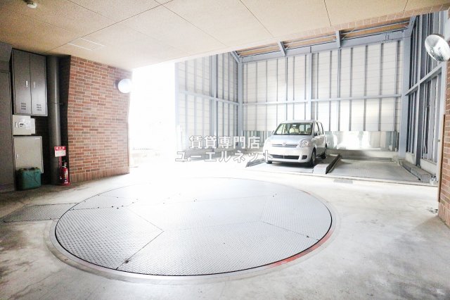 駐車場　敷地内駐車場あり◎