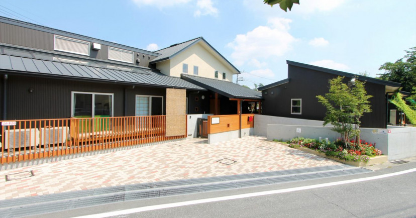 幼稚園・保育園　さくら保育園（幼稚園・保育園）まで254m