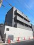 五香駅より徒歩7分 築1年11ヶ月 3階建の賃貸物件