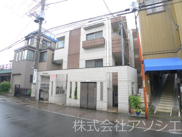 建物外観　ジュネパレス越谷のご紹介は住まいの窓口アソシエにお任せくださ