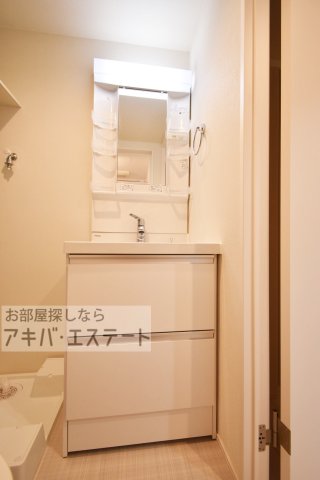 洗面設備　同一仕様写真