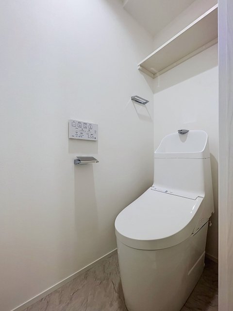 トイレ　清潔感のあるトイレです