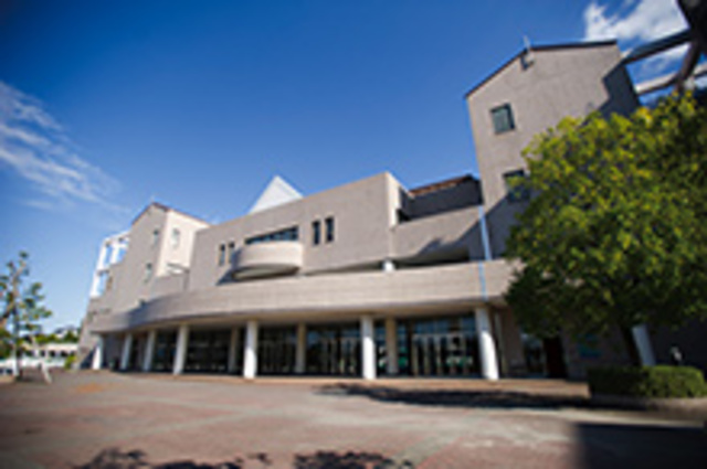 大学・短大　多摩大学（大学・短大）まで2486m