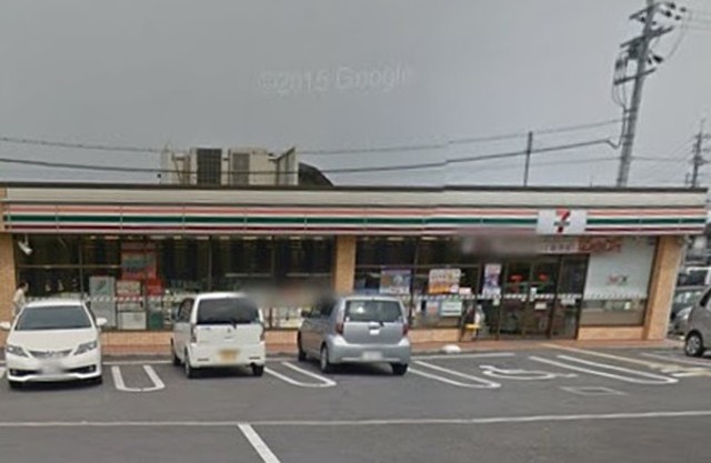 コンビニ　セブンイレブン堺東山店（コンビニ）まで950m