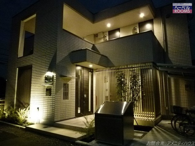 建物外観　その風貌は、まさに邸宅と呼ぶにふさわしい。。。