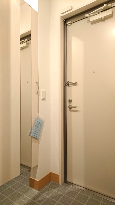 玄関　玄関