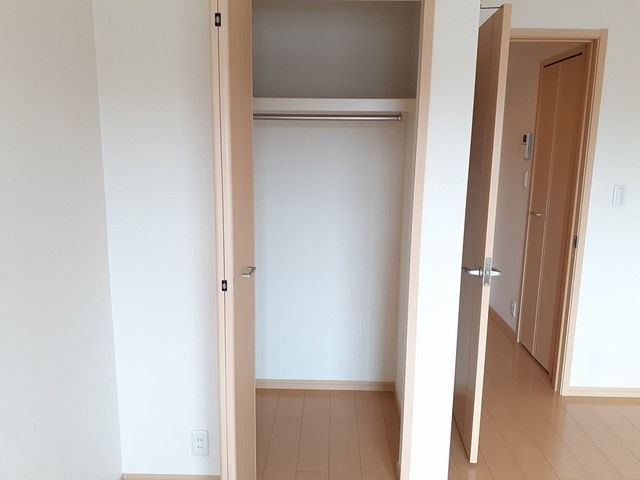 収納　図面と現状に相違がある場合には現状を優先