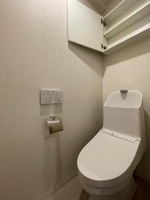 トイレ　シンプルで使いやすいトイレです