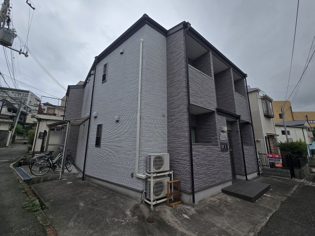 建物外観　外観は落ち着いています