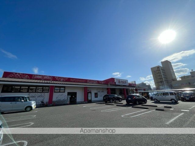 スーパー　ながの屋瀬頭店（スーパー）まで689m