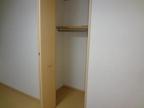 収納　クローゼット