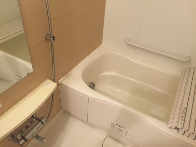 バス・シャワールーム　浴室