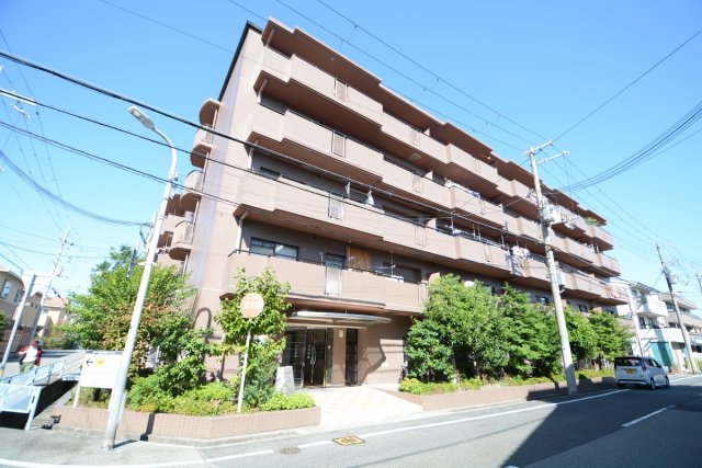 建物外観　オートロック付きで安心です！