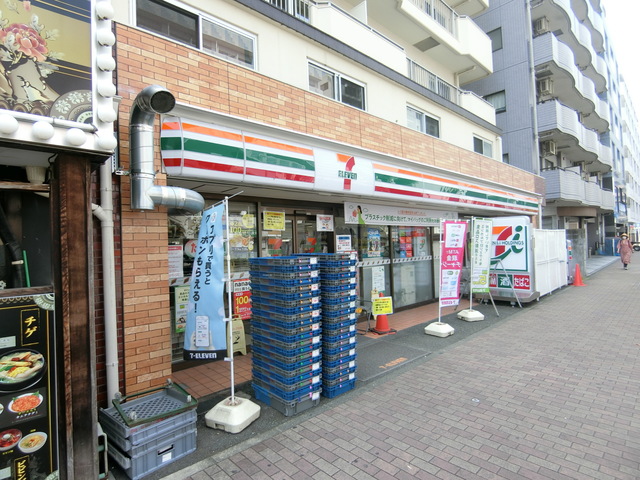 コンビニ　セブンイレブン新丸子店（コンビニ）まで399m