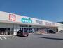 ドラックストア　ウエルシア韮崎富士見店（ドラッグストア）まで1085m