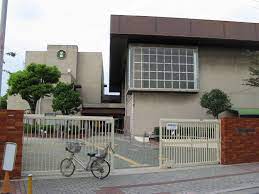 小学校　加島小学校（小学校）まで445m