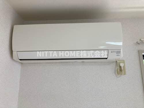 その他部屋・スペース　エアコン１台設置済み◇