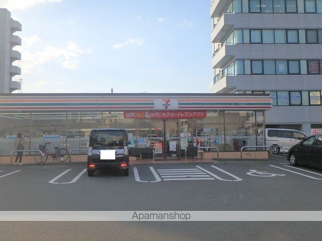 コンビニ　セブンイレブン（コンビニ）まで433m