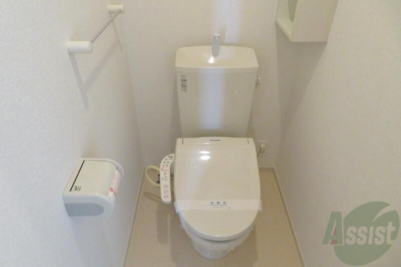 トイレ　トイレにウォシュレットがあるので嬉しいですね。