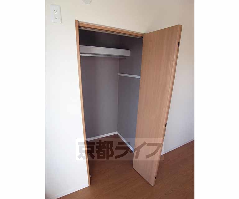 収納　奥行きのあるクローゼット！