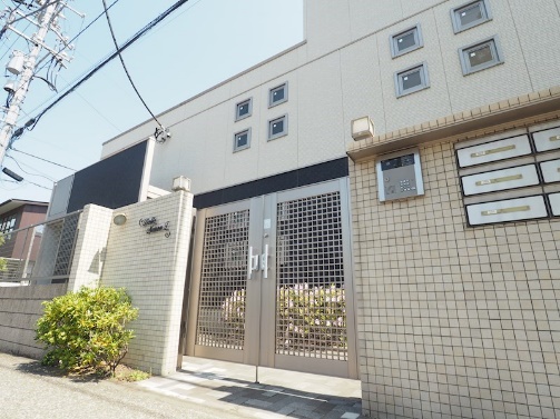 エントランス　安心のオートロック付き★