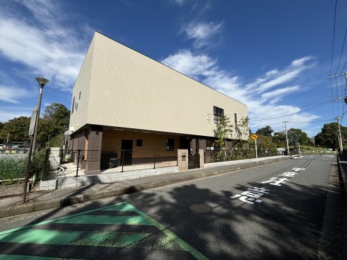 幼稚園・保育園　社会福祉法人高洲福祉会まどか保育園（幼稚園・保育園）まで340m