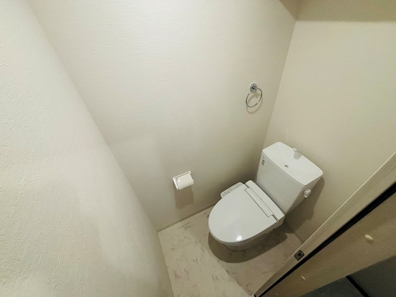 KEIAI RESIDENCE 初石のトイレ写真
