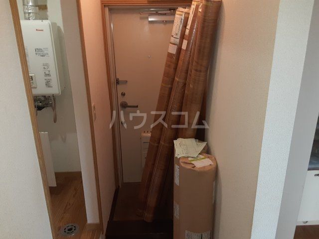 エステート103の玄関写真