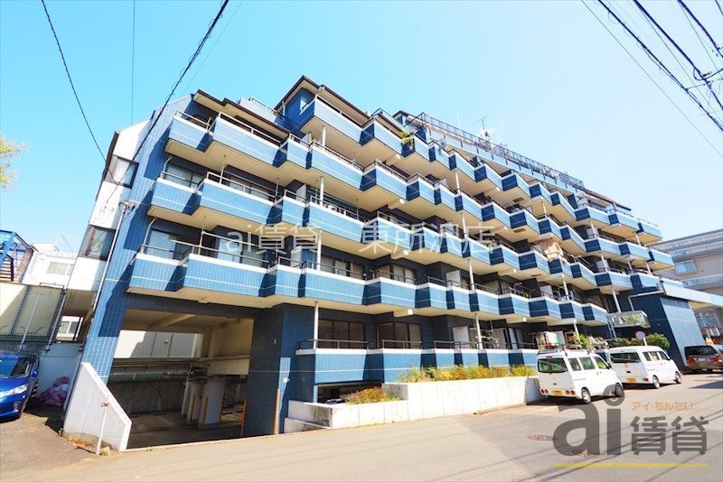 西武池袋線 清瀬駅 バス乗車時間：7分 最寄りバス停で下車 徒歩2分 築33年