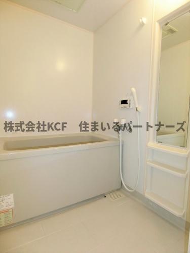 バス・シャワールーム　お風呂です 落ち着いた雰囲気の外観です