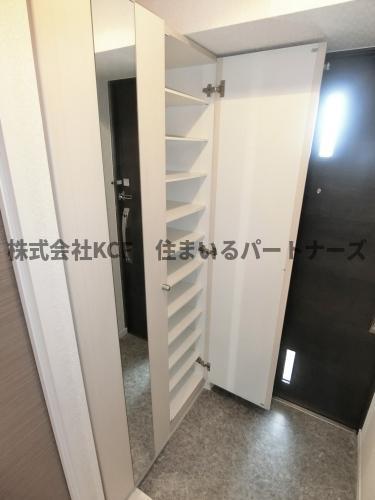 収納　収納のためのスペースです 落ち着いた雰囲気の外観です