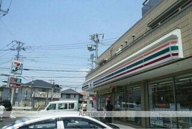 コンビニ　セブンイレブン（コンビニ）まで350m