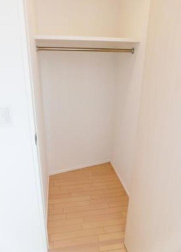 収納　納戸ウオークインクローゼット