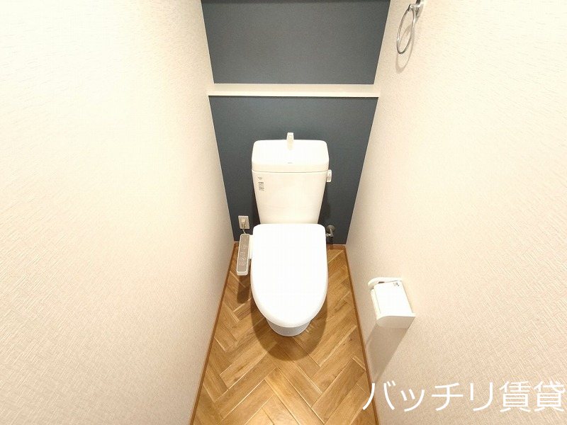 トイレ　画像は別号室の為、現況優先