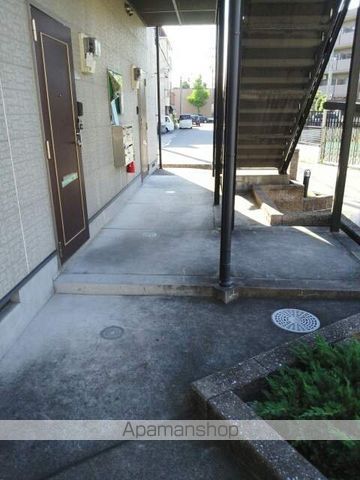 地下鉄鶴舞線 庄内緑地公園駅 徒歩10分 2階建 築26年の外観写真