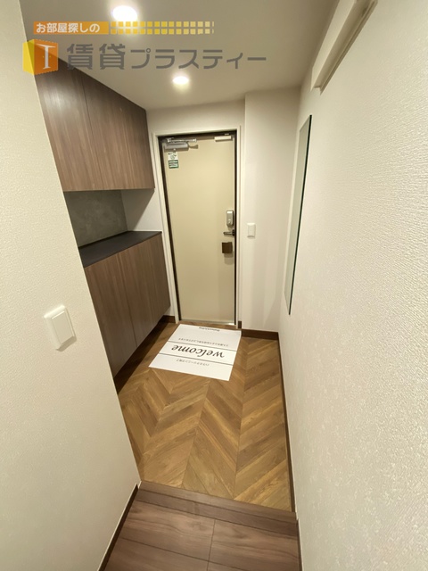 玄関　シューズボックス付き。