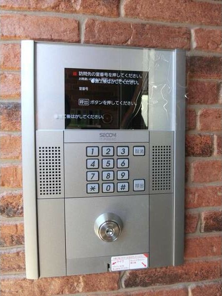 セキュリティ　初期費用分割可★ご希望の場所まで無料送迎サービス付♪