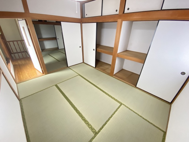 新屋敷戸建152-1の内装写真