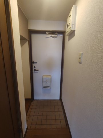 リバーサイドフナハシの玄関写真