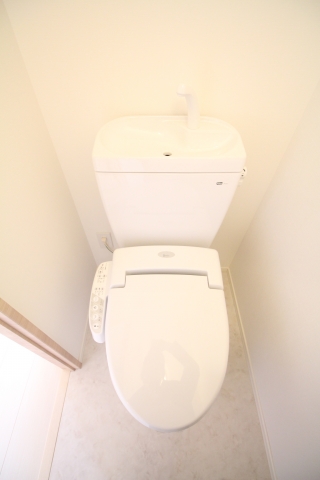 トイレ　（別タイプ参考写真）ユニーブル田端新町　北区田端新町2