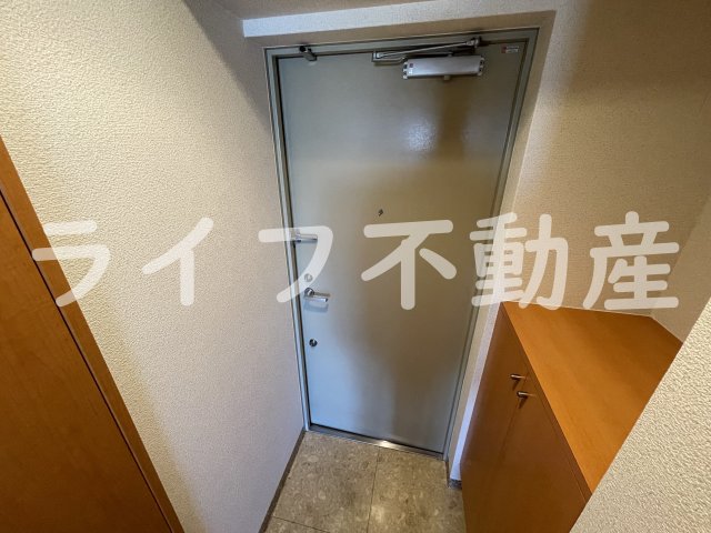 玄関　シンプルで使いやすい玄関です