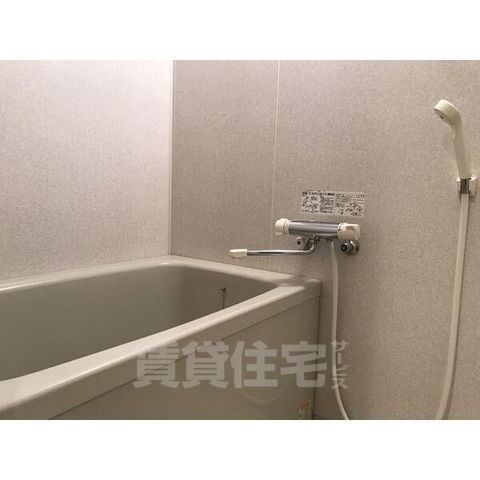 地下鉄東山線 新栄町駅 徒歩5分 10階建 築21年の風呂写真