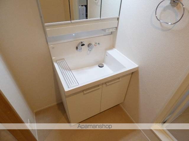 ファミール中 Iの内装写真