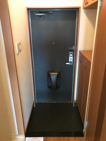 玄関　玄関