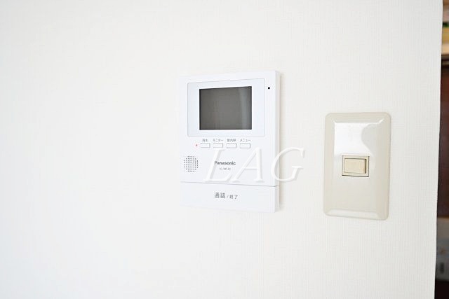セキュリティ　モニターつきインターホンです。