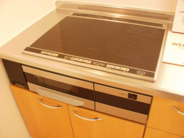 キッチン　電気調理器（ＩＨヒーター）