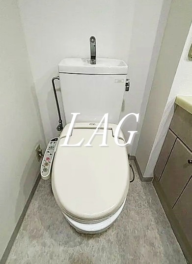 ルート四谷三丁目のトイレ写真