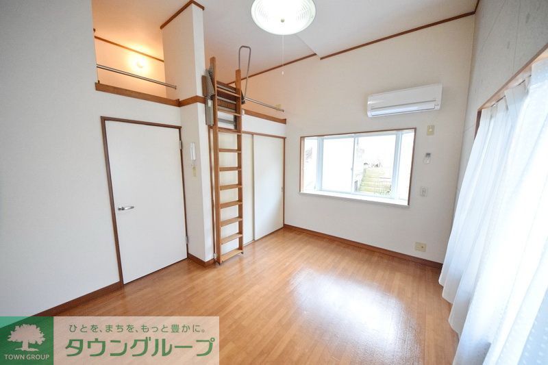 アメニティ東戸塚の居間写真