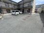 駐車場　エントランス